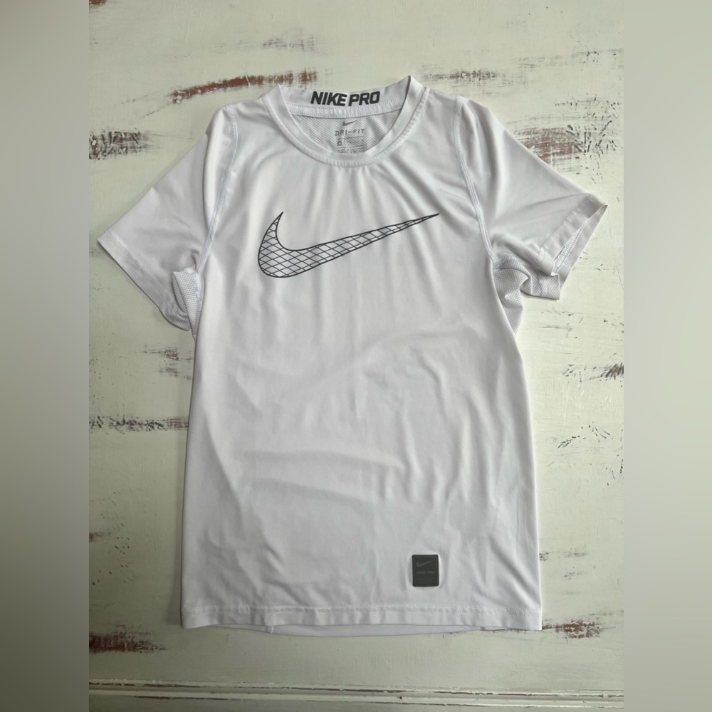 Nike Pro Shirt Girls Medium White Dri-fit Breathable Short Sleeve